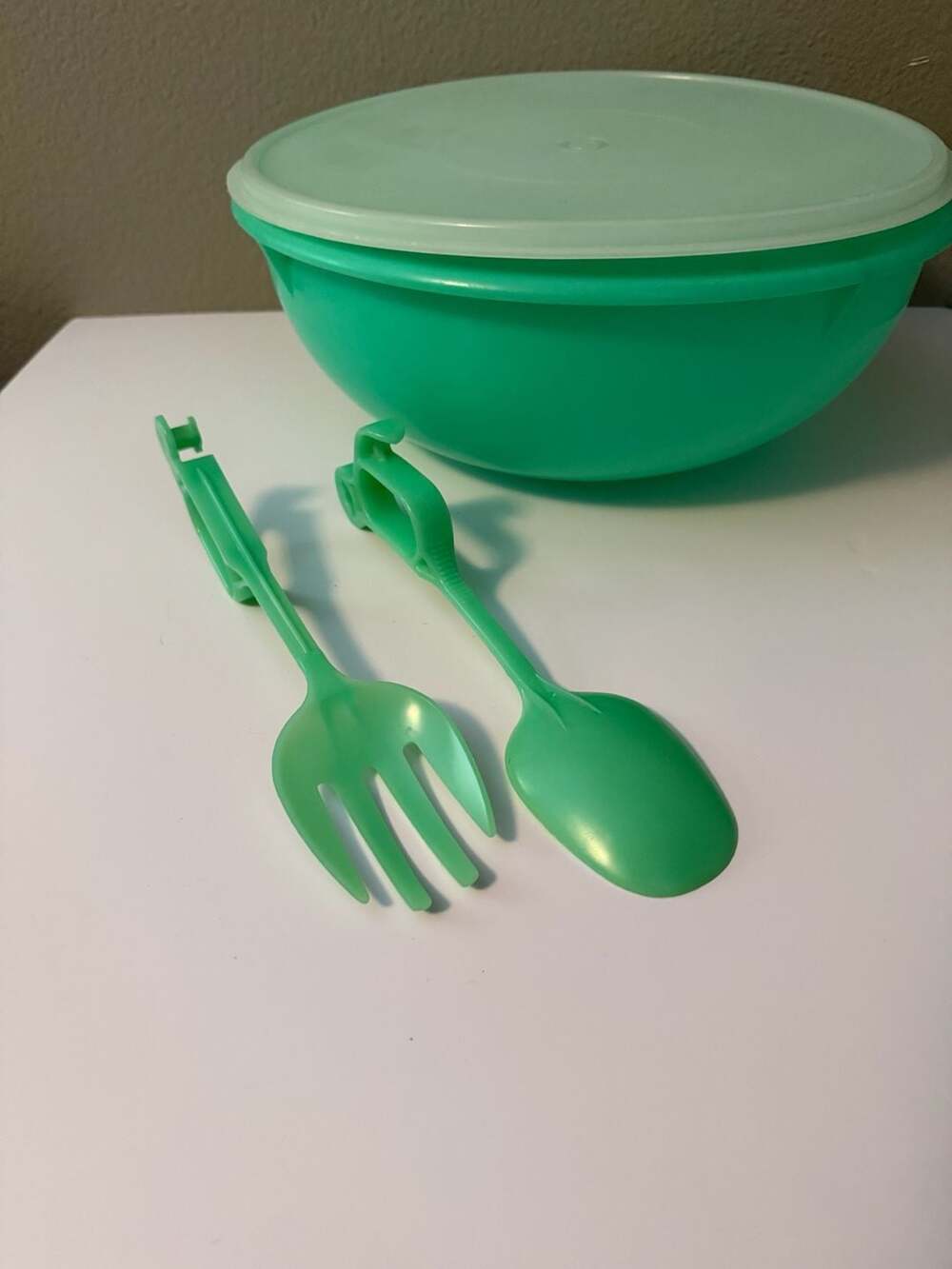 Tupperware 1950’s Salad Bowl And Serving Set Green
